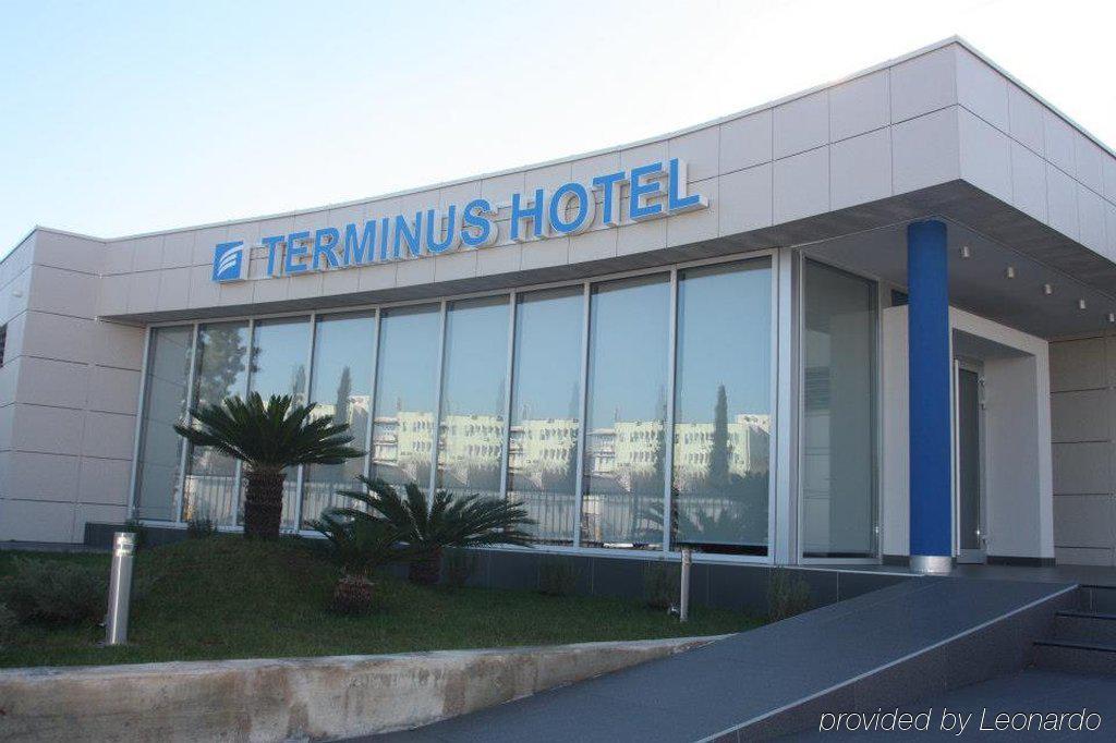 Hotel Terminus Podgorica Exterior photo