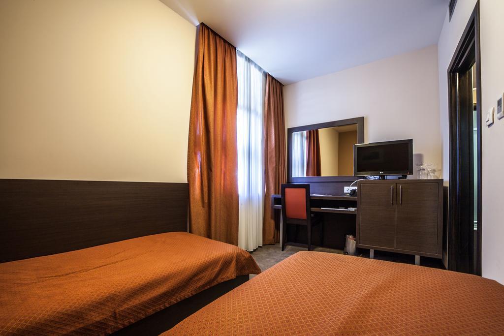Hotel Terminus Podgorica Room photo